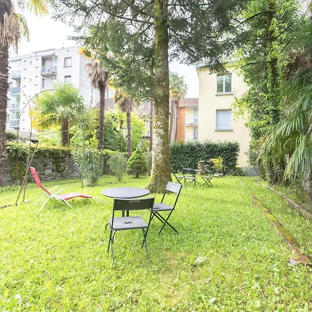 Apartment Beau Rez De Jardin