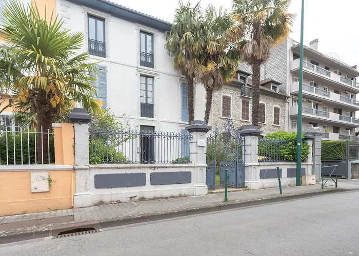 Le Beout Rez-de-jardin Apartamento Lourdes